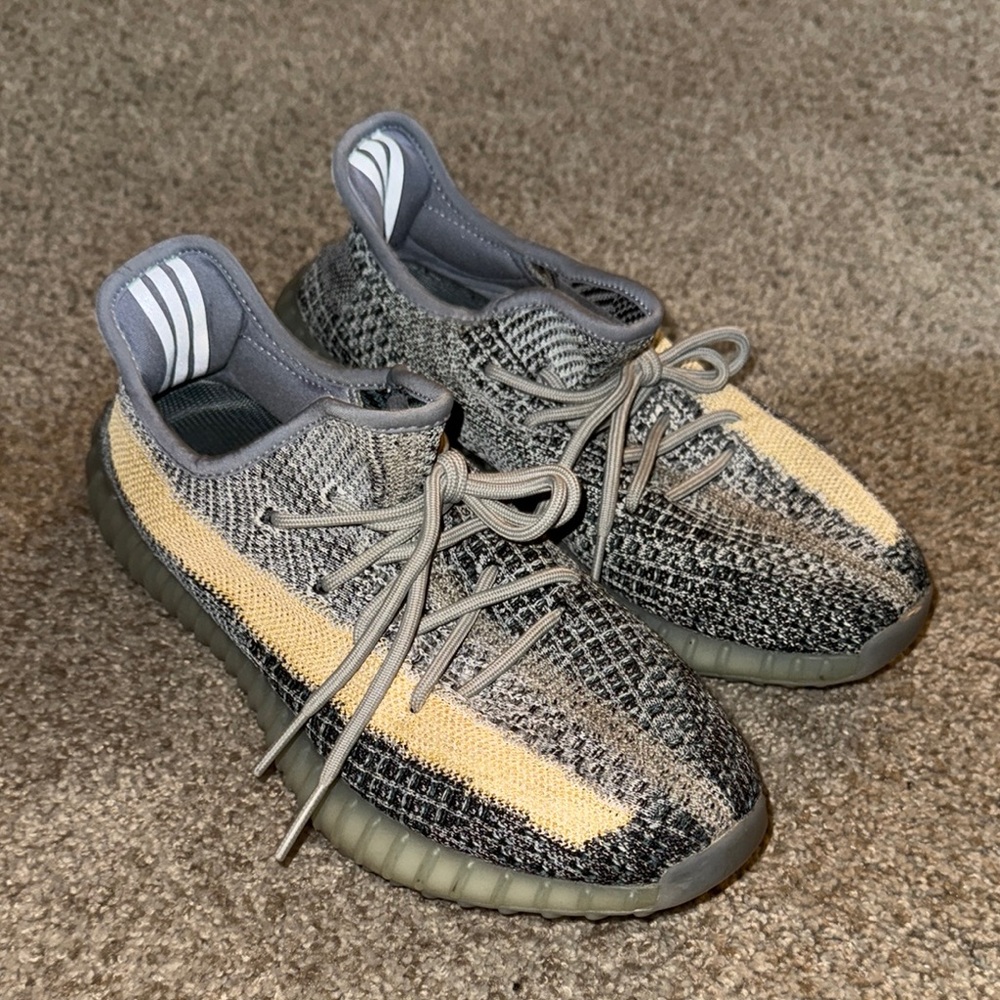 Yeezy Boost 350 V2 in Gray and Cream